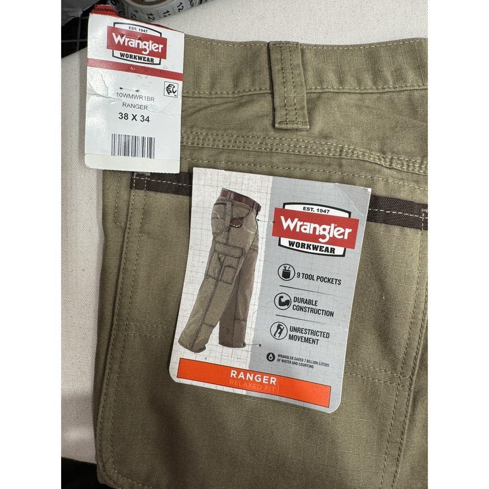 Men's Wrangler Workwear Ranger Green Relaxed Fit Cargo Pant NWTs SALE!